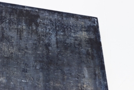 Contemporary abstract painting in bluish blacks, ochres and yellows with soft blue shades, artwork by Maria Paola Coda titled 4177. 